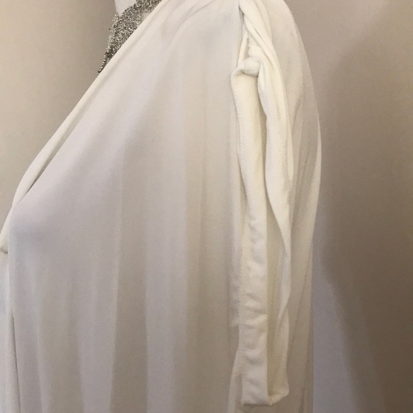 Top - Picture 3 of 5